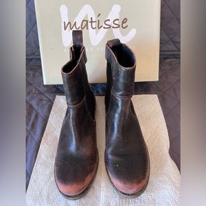 Matisse Distressed Boots
